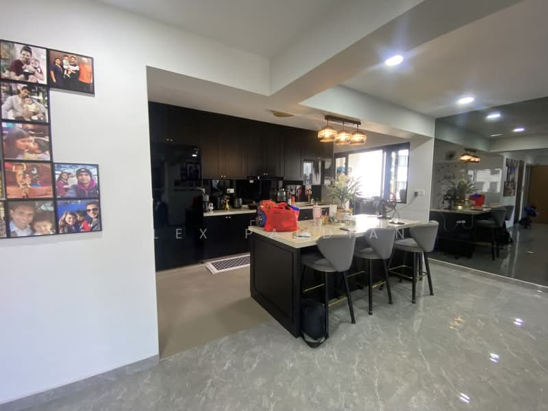 464A Bukit Batok West Avenue 8, 464A Bukit Batok West Avenue 8, 3 Bedrooms, 1,216 sqft, HDB Flat For Sale, by Alex Pandian, 500224019 - Kitchen - PropertyGuru.com.sg
