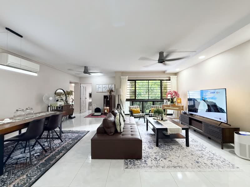 122A Sengkang East Way, 122A Sengkang East Way, 3 Bedrooms, 1,184 sqft, HDB Flat For Sale, by Nazri Baobed, 500224021 - Living Room - PropertyGuru.com.sg