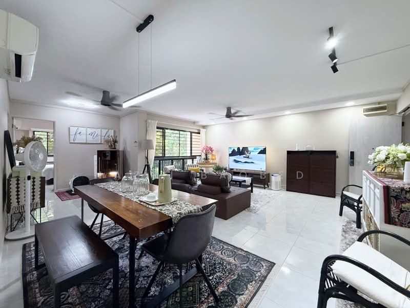 122A Sengkang East Way, 122A Sengkang East Way, 3 Bedrooms, 1,184 sqft, HDB Flat For Sale, by Nazri Baobed, 500224021 - Living Room - PropertyGuru.com.sg