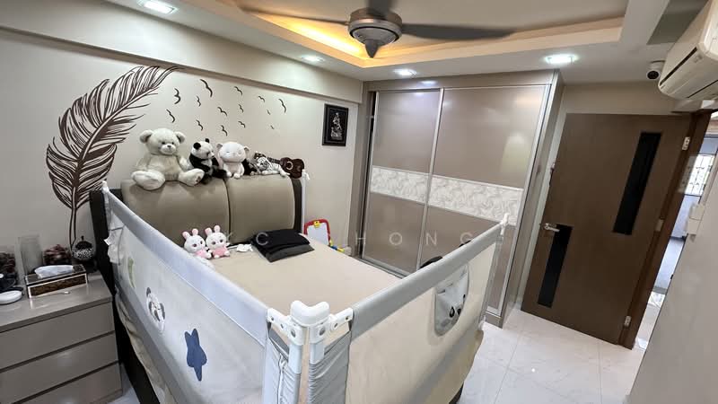 241 Jurong East Street 24, 241 Jurong East Street 24, 2 Bedrooms, 732 sqft, HDB Flat For Sale, by KC Chong, 500224024 - PropertyGuru.com.sg