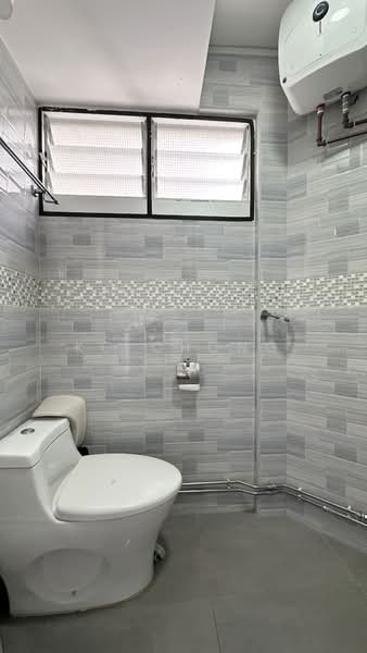241 Jurong East Street 24, 241 Jurong East Street 24, 2 Bedrooms, 732 sqft, HDB Flat For Sale, by KC Chong, 500224024 - PropertyGuru.com.sg