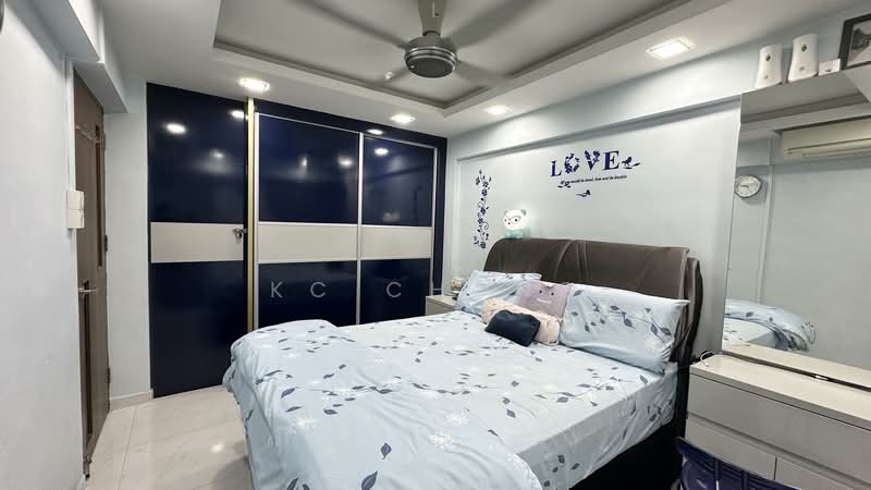 241 Jurong East Street 24, 241 Jurong East Street 24, 2 Bedrooms, 732 sqft, HDB Flat For Sale, by KC Chong, 500224024 - PropertyGuru.com.sg