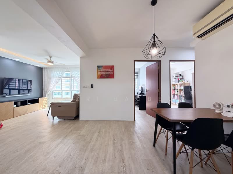 870A Tampines Street 86, 870A Tampines Street 86, 3 Bedrooms, 1,011 sqft, HDB Flat For Sale, by Nazri Baobed, 500224027 - Living Room - PropertyGuru.com.sg