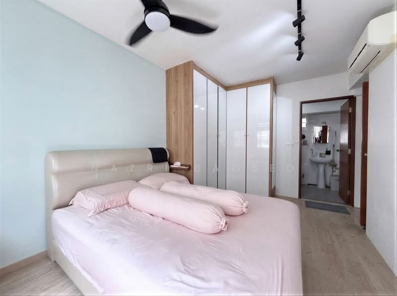 870A Tampines Street 86, 870A Tampines Street 86, 3 Bedrooms, 1,011 sqft, HDB Flat For Sale, by Nazri Baobed, 500224027 - Bedroom - PropertyGuru.com.sg