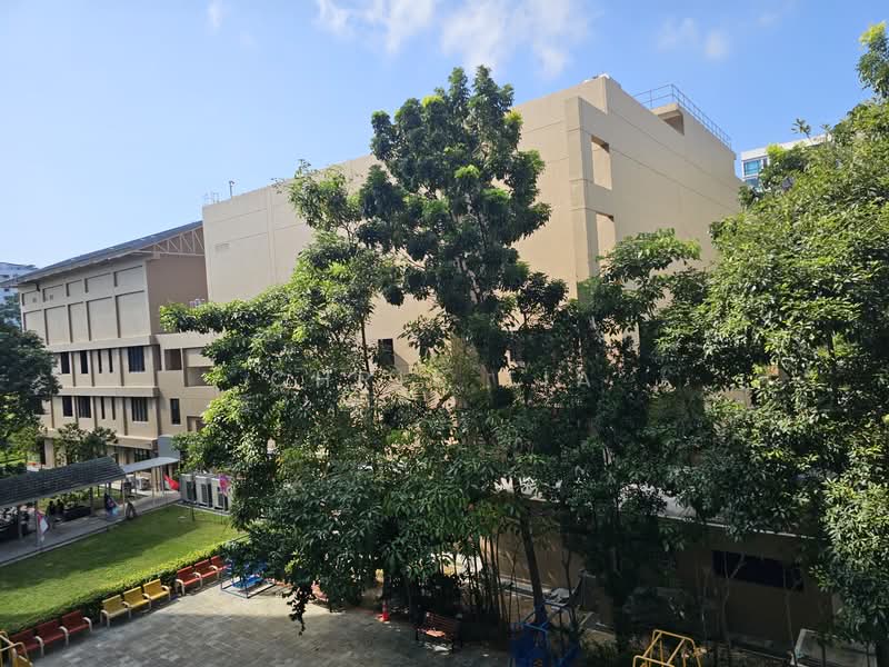 112 Tampines Street 11, 112 Tampines Street 11, 3 Bedrooms, 1,119 sqft, HDB Flat For Sale, by Chris Tia, 500224028 - Exterior - PropertyGuru.com.sg