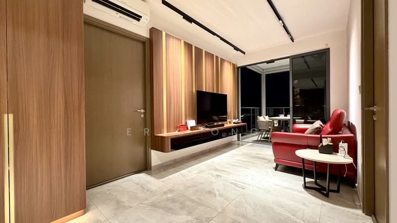 Affinity At Serangoon, 20 Serangoon North Avenue 1, 2 Bedrooms, 753 sqft, Condominium For Sale, by Eric Ong, 500224045 - Living Room - PropertyGuru.com.sg