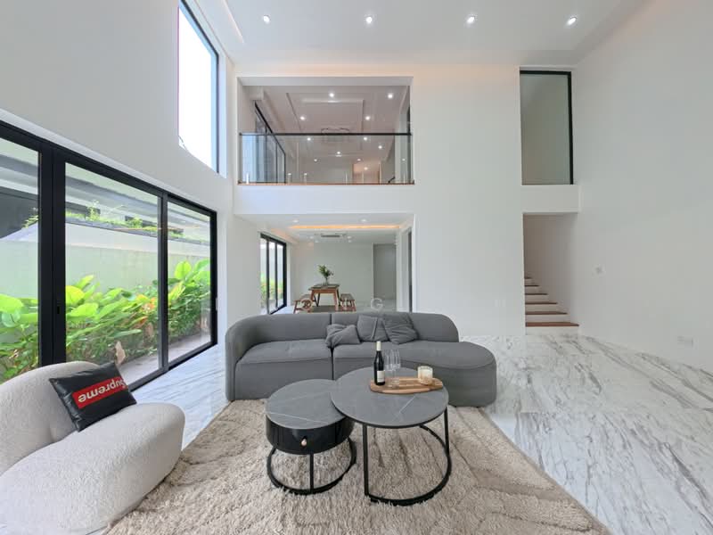 JUST TOP! BRAND NEW 5 LEVELS WITH BASEMENT. MOVE IN READY, Bedok Rise / Bedok Terrace / Jalan Limau Kasturi / Jalan Limau Nipis / Jalan Langgar Bedok, 6 Bedrooms, 6,500 sqft, Corner Terrace For Sale, by Li Rong Teh, 500224052 - PropertyGuru.com.sg
