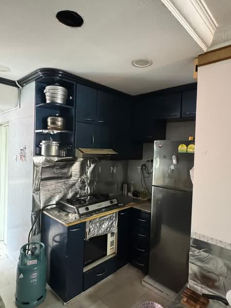 41 Novena Hill, , 2 Bedrooms, 657 sqft, Walk-up Apartment For Rent, by Corin Tan, 500224080 - Kitchen - PropertyGuru.com.sg