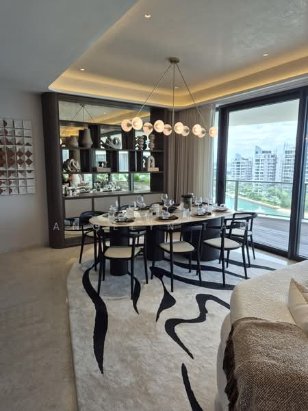 Cape Royale, 25 Cove Way, Harbourfront / Telok Blangah, 4 Bedrooms, 2,508 sqft, Condominium For Sale, by Angelyn Tan, 500224082 - Dining Room - PropertyGuru.com.sg