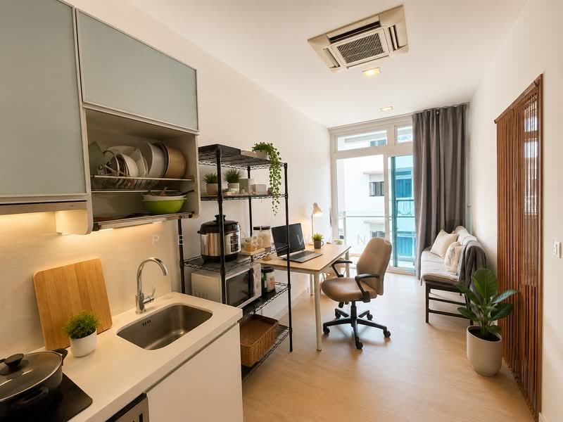 Suites @ East Coast, 171 Upper East Coast Road, 1 Bedroom, 377 sqft, Condominium For Rent, by Peter Wong, 500224085 - Kitchen - PropertyGuru.com.sg