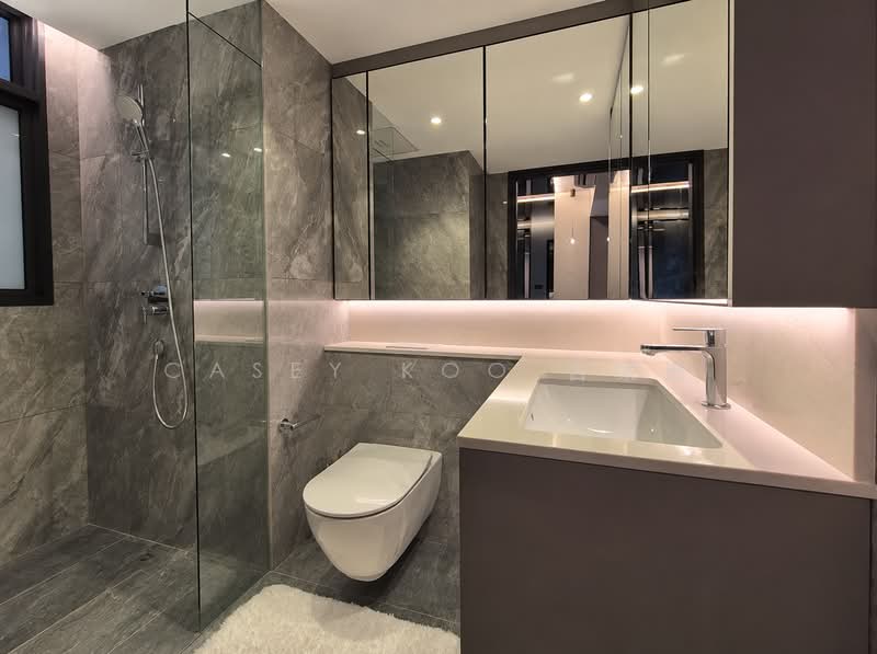 Sophia Meadow, 132 Sophia Road, 2 Bedrooms, 614 sqft, Condominium For Sale, by Casey Koo 古家进, 500224088 - Bathroom - PropertyGuru.com.sg