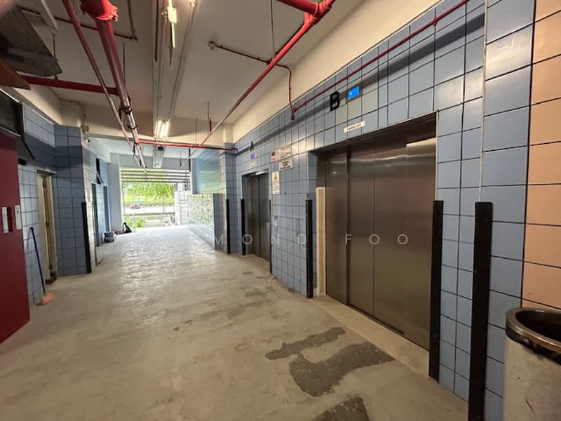 Light industrial near Braddell MRT, , 6,200 sqft, Light Industrial (B1) For Rent, by Desmond Foo, 500224089 - Corridor - CommercialGuru.com.sg