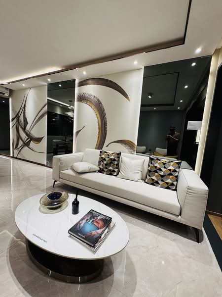 Chuan Park, 240 Lorong Chuan, 3 Bedrooms, 1,206 sqft, Condominium For Sale, by Dominic Ng, 500224096 - Living Room - PropertyGuru.com.sg