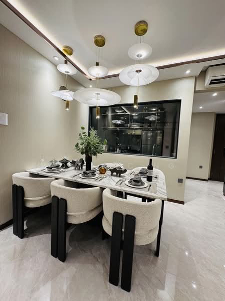 Chuan Park, 240 Lorong Chuan, 3 Bedrooms, 1,206 sqft, Condominium For Sale, by Dominic Ng, 500224096 - Dining Room - PropertyGuru.com.sg