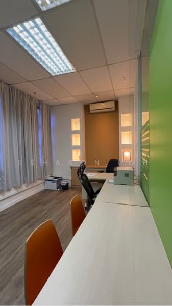E-Centre @ Redhill, 3791 Jalan Bukit Merah, 990 sqft, Light Industrial (B1) For Sale, by Ssharon Loh, 500224104 - CommercialGuru.com.sg