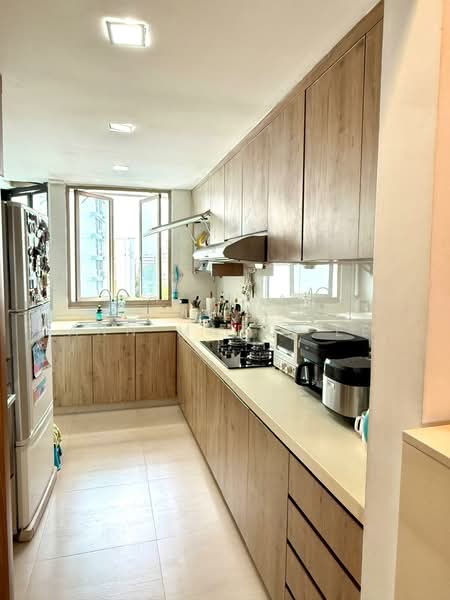Orchid Park Condominium, 85 Yishun Street 81, 3 Bedrooms, 1,206 sqft, Condominium For Sale, by Ann Marie Ee, 500224110 - Kitchen - PropertyGuru.com.sg