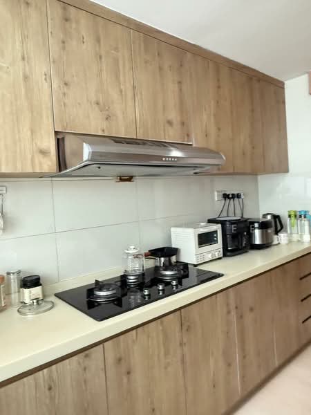 Orchid Park Condominium, 85 Yishun Street 81, 3 Bedrooms, 1,206 sqft, Condominium For Sale, by Ann Marie Ee, 500224110 - Kitchen - PropertyGuru.com.sg