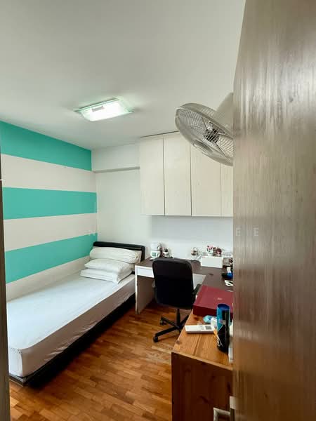 Orchid Park Condominium, 85 Yishun Street 81, 3 Bedrooms, 1,206 sqft, Condominium For Sale, by Ann Marie Ee, 500224110 - Bedroom - PropertyGuru.com.sg