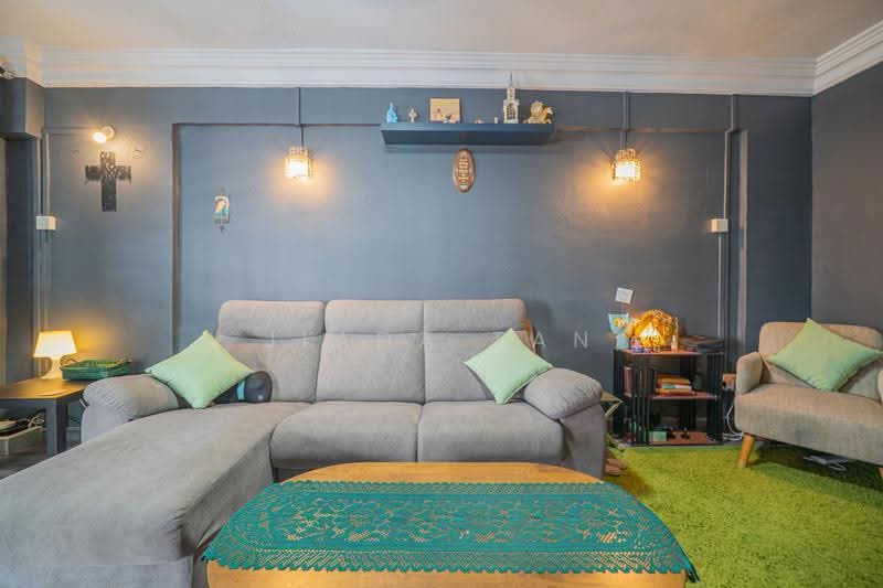 219 Bukit Batok Street 21, 219 219, Dairy Farm / Bukit Panjang / Choa Chu Kang, 2 Bedrooms, 721 sqft, HDB Flat For Sale, by Jiada Tan, 500224114 - Living Room - PropertyGuru.com.sg