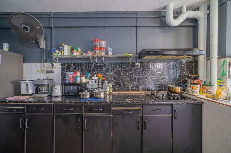 219 Bukit Batok Street 21, 219 219, Dairy Farm / Bukit Panjang / Choa Chu Kang, 2 Bedrooms, 721 sqft, HDB Flat For Sale, by Jiada Tan, 500224114 - Kitchen - PropertyGuru.com.sg