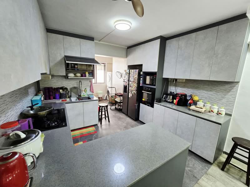 238 Choa Chu Kang Central, 238 Choa Chu Kang Central, 3 Bedrooms, 1,130 sqft, HDB Flat For Sale, by Simon Tong, 500224116 - Kitchen - PropertyGuru.com.sg