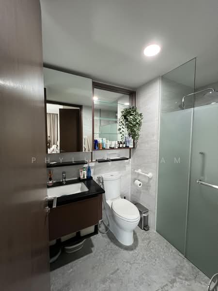 Normanton Park, 47 Normanton Park, Buona Vista / West Coast / Clementi New Town, 2 Bedrooms, 829 sqft, Condominium For Sale, by Phyllis Ngam, 500224118 - Bathroom - PropertyGuru.com.sg
