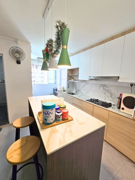 283 Toh Guan Road, 283 Toh Guan Road, 3 Bedrooms, 969 sqft, HDB Flat For Sale, by Alvin Chan, 500224124 - Kitchen - PropertyGuru.com.sg