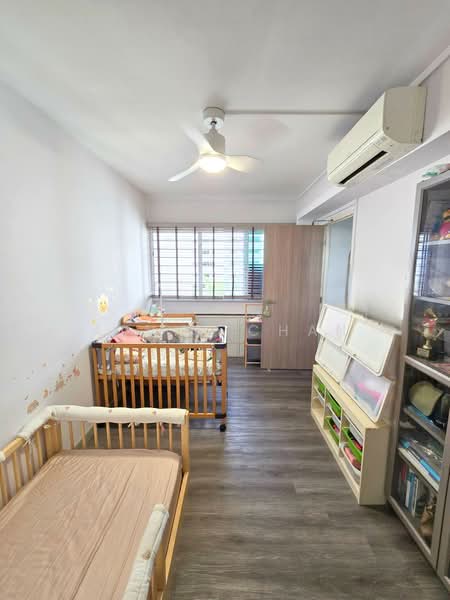 283 Toh Guan Road, 283 Toh Guan Road, 3 Bedrooms, 969 sqft, HDB Flat For Sale, by Alvin Chan, 500224124 - Common Bedroom - PropertyGuru.com.sg