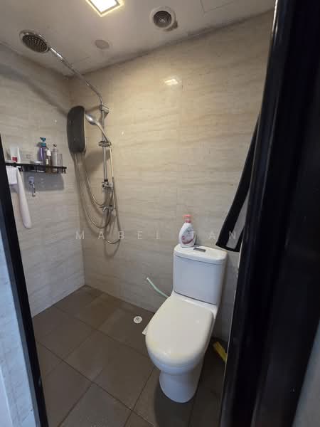 35A Lor 11 Geylang, , Room Rental, 120 sqft, Shophouse For Rent, by Mabel Tan, 500224129 - Bathroom - PropertyGuru.com.sg