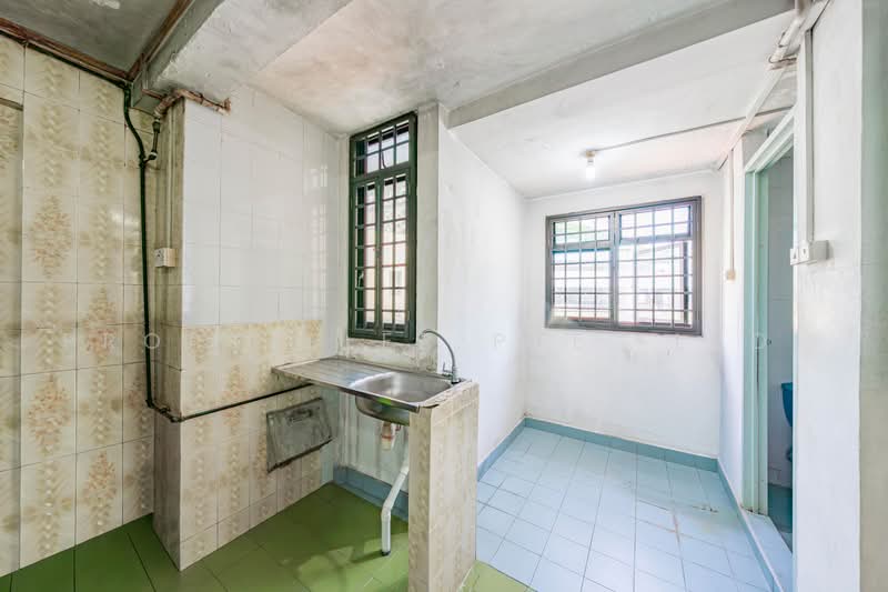 84 Commonwealth Close, 84 Commonwealth Close, 2 Bedrooms, 624 sqft, HDB Flat For Sale, by Warren Chan, 500224139 - Kitchen - PropertyGuru.com.sg