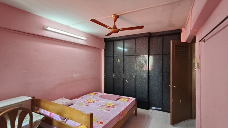 243 Jurong East Street 24, 243 Jurong East Street 24, 2 Bedrooms, 721 sqft, HDB Flat For Sale, by M. Selva, 500224140 - Bedroom - PropertyGuru.com.sg