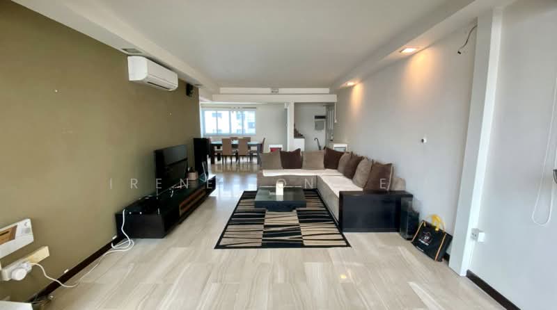 210 Tampines Street 23, 210 Tampines Street 23, 3 Bedrooms, 1,302 sqft, HDB Flat For Rent, by Irene Yong E L, 500224145 - Living Room - PropertyGuru.com.sg