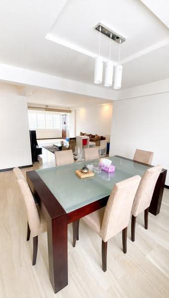 210 Tampines Street 23, 210 Tampines Street 23, Pasir Ris / Tampines, 3 Bedrooms, 1,302 sqft, HDB Flat For Rent, by Irene Yong E L, 500224145 - Dining Room - PropertyGuru.com.sg