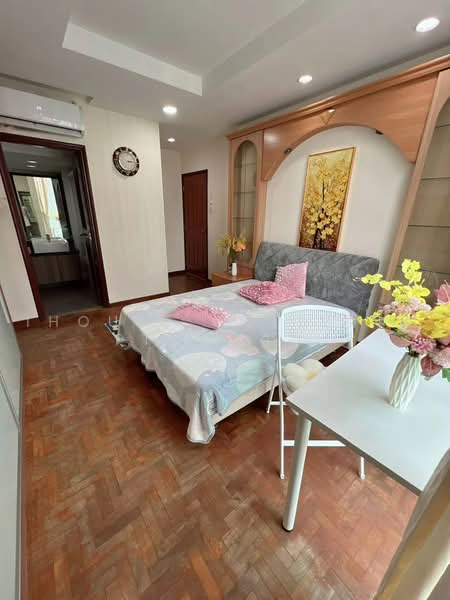 Maysprings, 2 Petir Road, Room Rental, 100 sqft, Apartment For Rent, by ling, 500224148 - Bedroom - PropertyGuru.com.sg