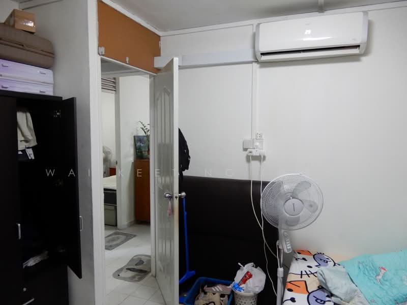 613 Hougang Avenue 8, 613 Hougang Avenue 8, 3 Bedrooms, 904 sqft, HDB Flat For Rent, by Wai Keet Ng (伍伟杰), 500224160 - Bedroom - PropertyGuru.com.sg