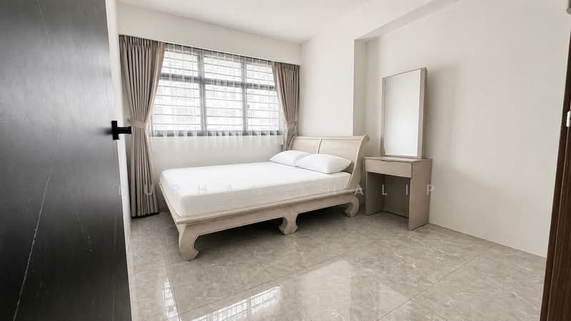 107A Bidadari Park Drive, 107A Bidadari Park Drive, 4 Bedrooms, 1,292 sqft, HDB Flat For Sale, by Burhan Khalip, 500224172 - Bedroom - PropertyGuru.com.sg