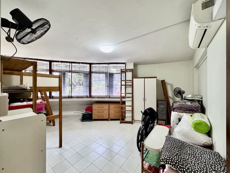 259 Ang Mo Kio Avenue 2, 259 Ang Mo Kio Avenue 2, 3 Bedrooms, 1,453 sqft, HDB Flat For Sale, by Ryan Tan, 500224183 - Bedroom - PropertyGuru.com.sg