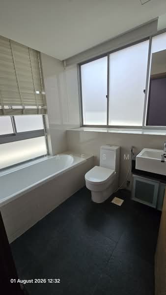 Centrina, 11 Everitt Road North, 2 Bedrooms, 1,205 sqft, Apartment For Rent, by Grace Sim, 500224187 - Bathroom - PropertyGuru.com.sg