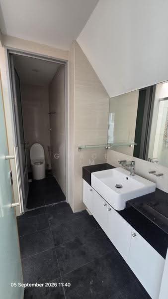 Centrina, 11 Everitt Road North, East Coast / Marine Parade, 2 Bedrooms, 1,205 sqft, Apartment For Rent, by Grace Sim, 500224187 - Bathroom - PropertyGuru.com.sg