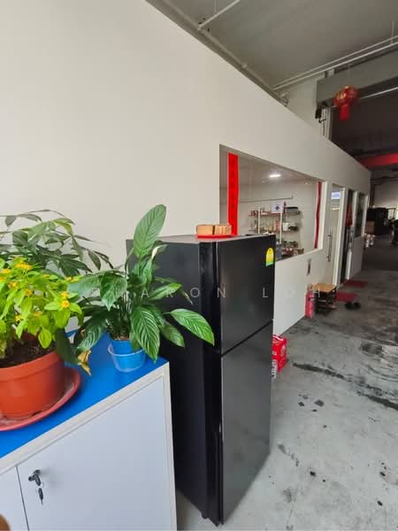 Wcega Plaza, 1 Bukit Batok Crescent, 2,368 sqft, Light Industrial (B1) For Sale, by Ssharon Loh, 500224211 - CommercialGuru.com.sg