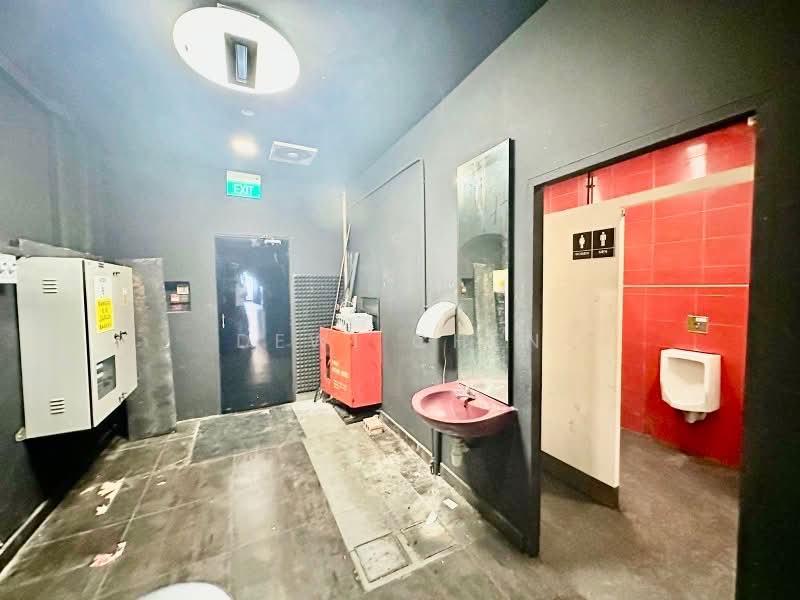 688 GEYLANG ROAD, 688, 2,700 sqft, Shop / Shophouse For Rent, by Dewi Chen, 500224224 - CommercialGuru.com.sg