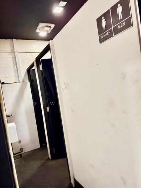 688 GEYLANG ROAD, 688, 2,700 sqft, Shop / Shophouse For Rent, by Dewi Chen, 500224224 - CommercialGuru.com.sg