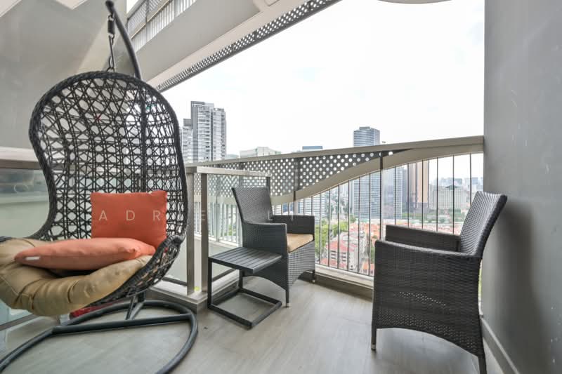City Gate, 371 Beach Road, 3 Bedrooms, 904 sqft, Apartment For Sale, by Adriel Li Yewen, 500224254 - Balcony - PropertyGuru.com.sg
