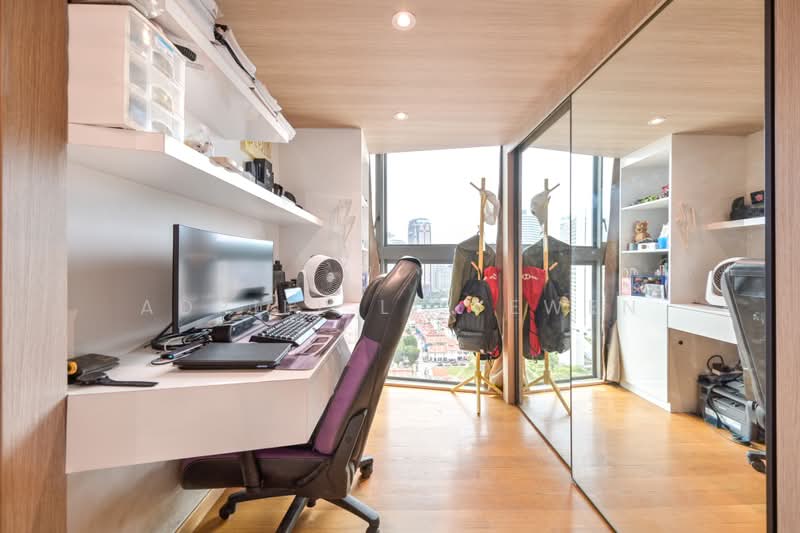 City Gate, 371 Beach Road, 3 Bedrooms, 904 sqft, Apartment For Sale, by Adriel Li Yewen, 500224254 - Study - PropertyGuru.com.sg