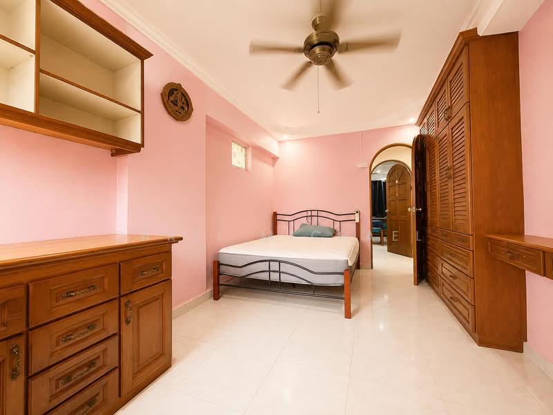 712 Pasir Ris Street 72, 712 Pasir Ris Street 72, 4 Bedrooms, 1,582 sqft, HDB Flat For Sale, by Daryl Michael, 500224256 - Bedroom - PropertyGuru.com.sg