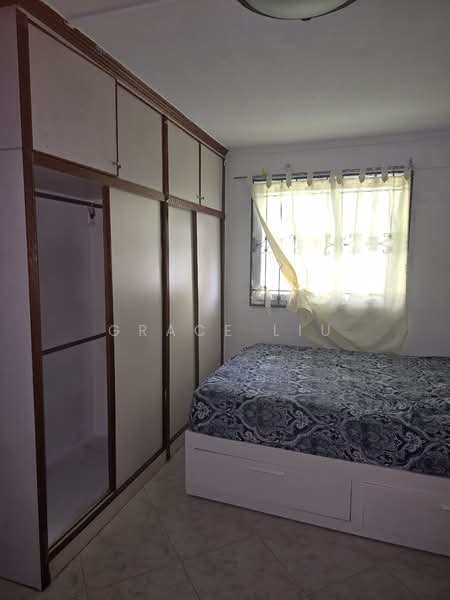 82 Commonwealth Close, 82 Commonwealth Close, 2 Bedrooms, 721 sqft, HDB Flat For Rent, by Grace Liu, 500224258 - Bedroom - PropertyGuru.com.sg