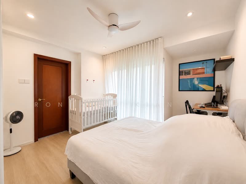 J C Draycott, 34 Draycott Drive, 3 Bedrooms, 1,033 sqft, Apartment For Sale, by Myron Pang Kian Hann, 500224260 - Bedroom - PropertyGuru.com.sg