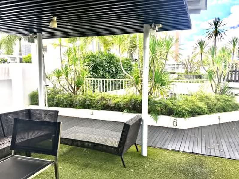 Belle Vue Residences, 15 Oxley Walk, 5 Bedrooms, 5,005 sqft, Condominium For Sale, by Florence Toh, 500224286 - Roof Terrace - PropertyGuru.com.sg
