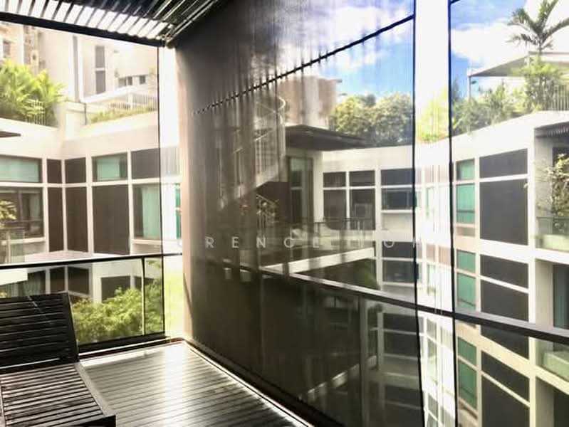 Belle Vue Residences, 15 Oxley Walk, 5 Bedrooms, 5,005 sqft, Condominium For Sale, by Florence Toh, 500224286 - Living area Balcony - PropertyGuru.com.sg