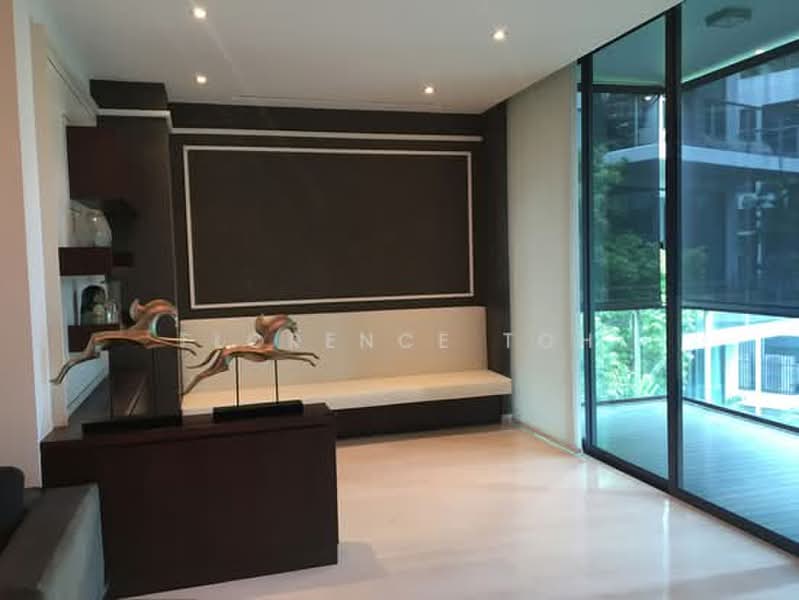 Belle Vue Residences, 15 Oxley Walk, 5 Bedrooms, 5,005 sqft, Condominium For Sale, by Florence Toh, 500224286 - Living Room - PropertyGuru.com.sg